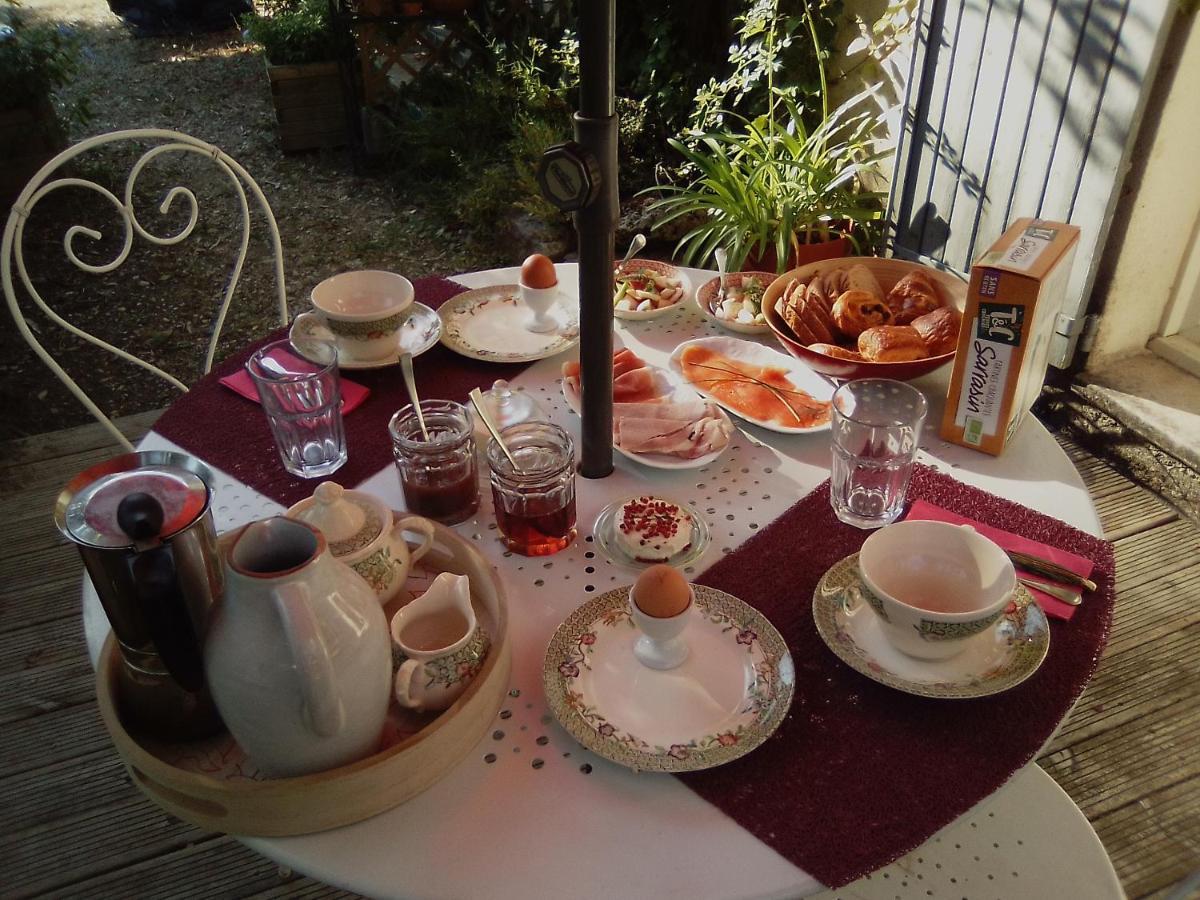 LʼIsle-sur-la-Sorgue Le Domaine De Belle B&B 외부 사진